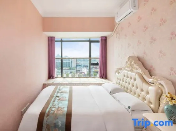 2 Bedrooms Suite