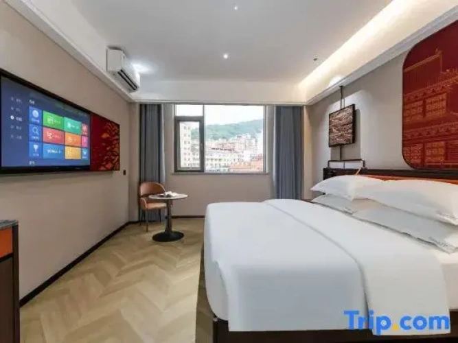 Standard Double room with river view