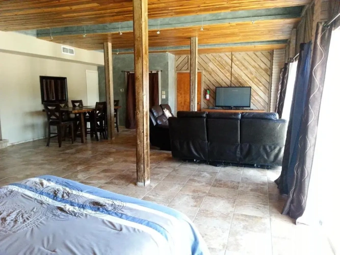 Standard room with lake view