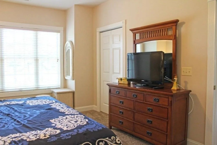 Magnolia Pointe 305-4882 by RedAwning