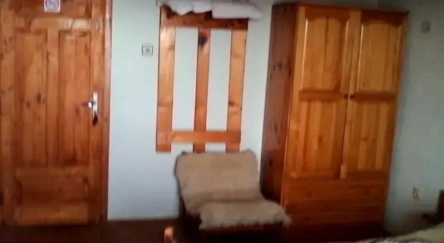 Chapov Guest Rooms