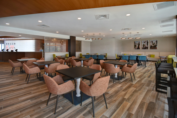 Hampton Inn & Suites Las Vegas Convention Center photo 29