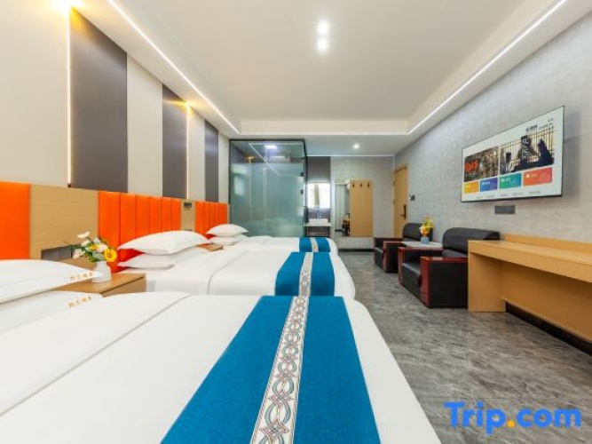 Deluxe Triple room