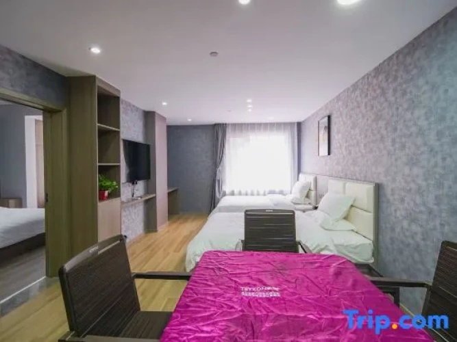 Business Family Suite