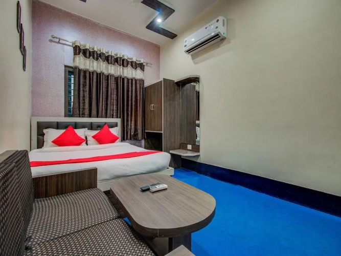 Oyo 22376 Hotel Delight