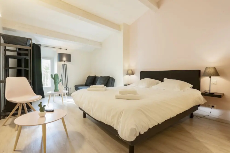 Hotel restaurant des Maures