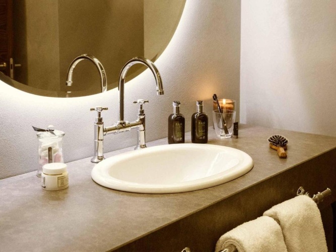 1 Bedroom Double Suite