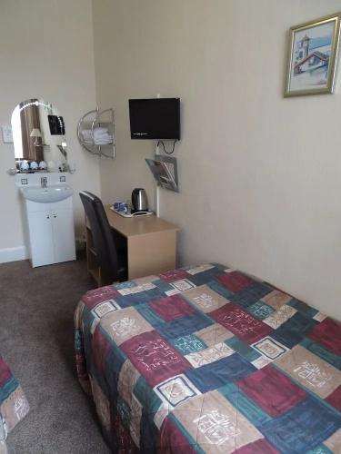 Economy Twin room