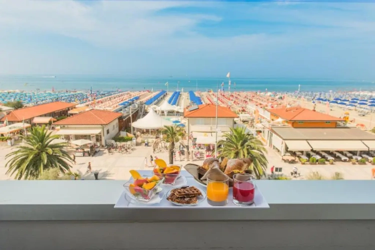 Standard Double room with sea view