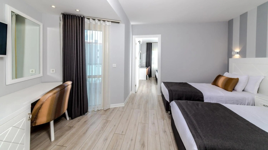 Motto Premium Hotel & Spa