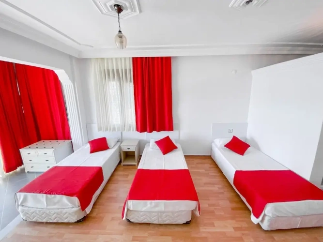 Classic Quadruple room