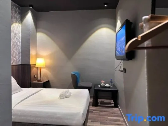 Standard Triple Family room