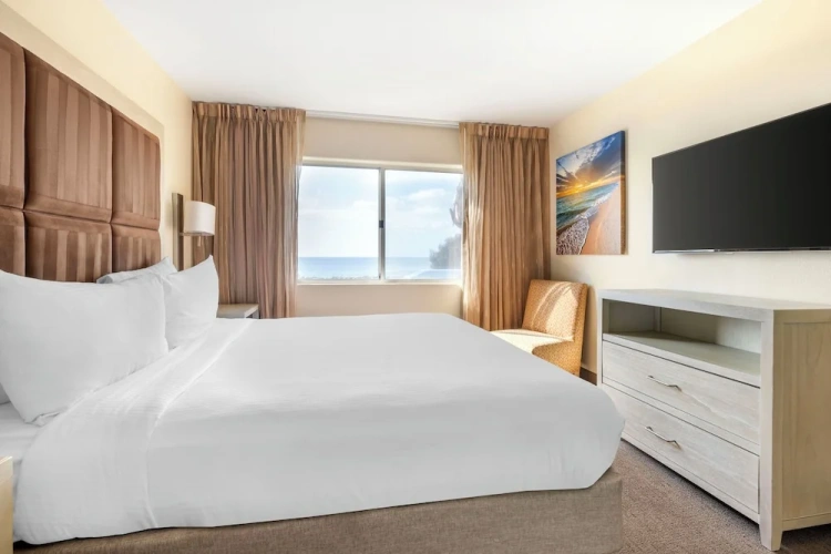 1 Bedroom Double Suite with balcony and with ocean view