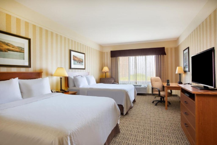 Standard Quadruple room with river view