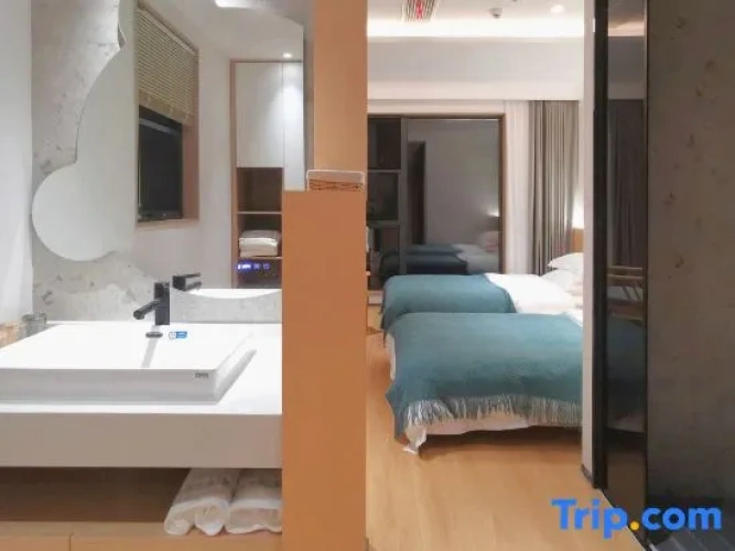 Standard Double room with mountain view