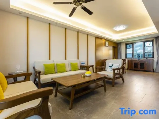 3 Bedrooms Luxury Suite with sea view