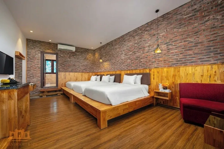 Deluxe Triple room with view