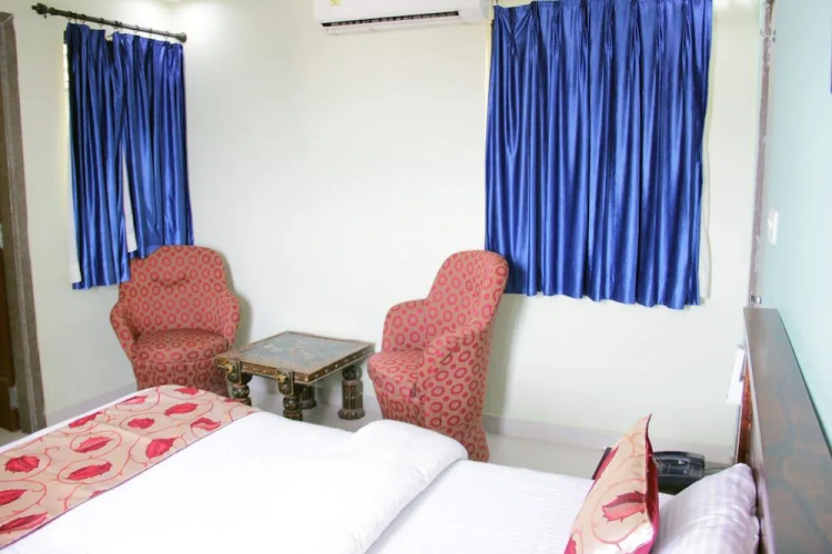 OYO 6915 Hotel Marwar Regency