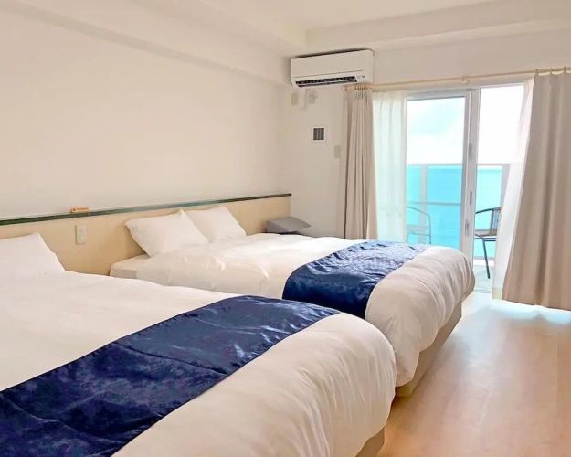Superior Twin room with balcony