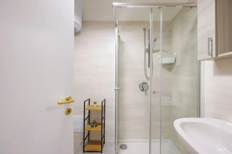 Garibaldi Central Station Apartment