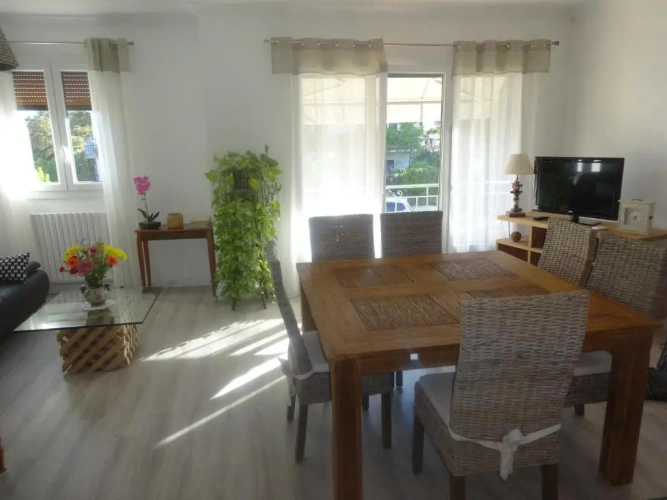 4 Bedrooms Cottage