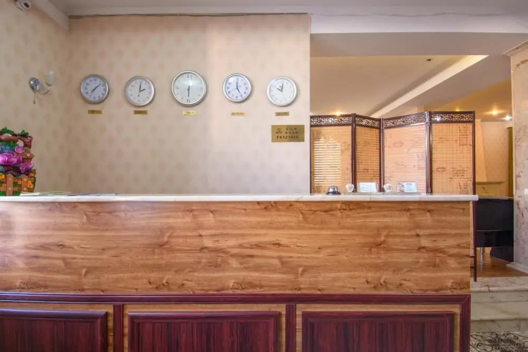 Silk Road Hotel