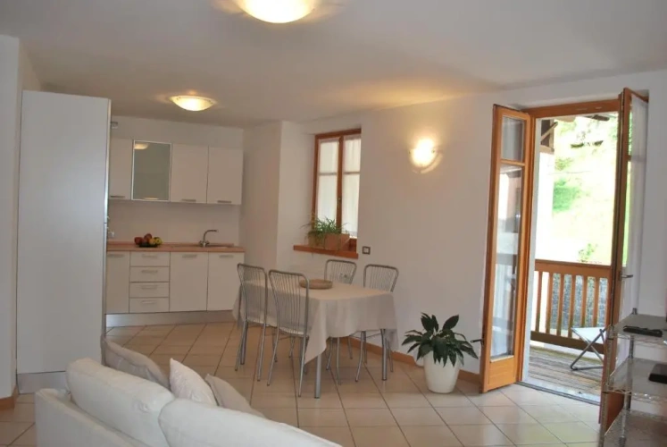Apartment with balcony