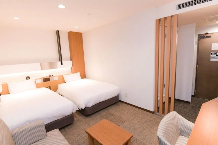 Jr Clement Inn Himeji