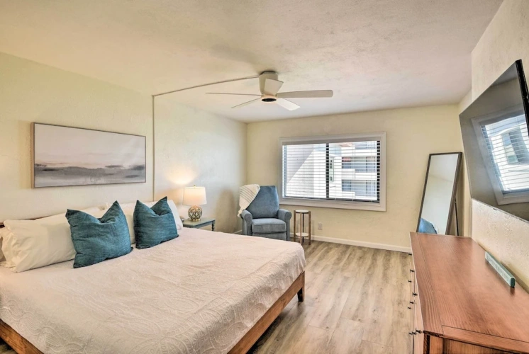 2 Bedrooms Apartment