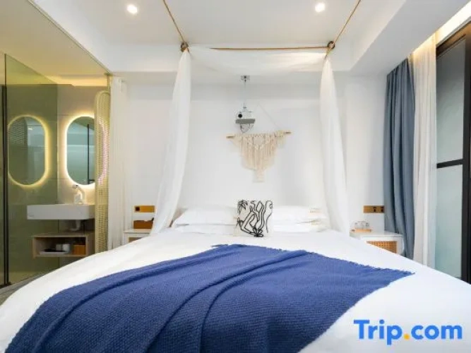 Standard Double room with balcony and with sea view