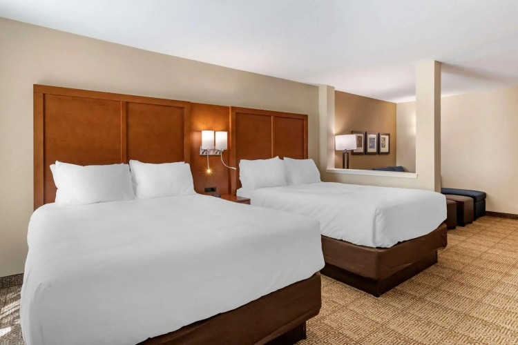 Comfort Inn & Suites Waller