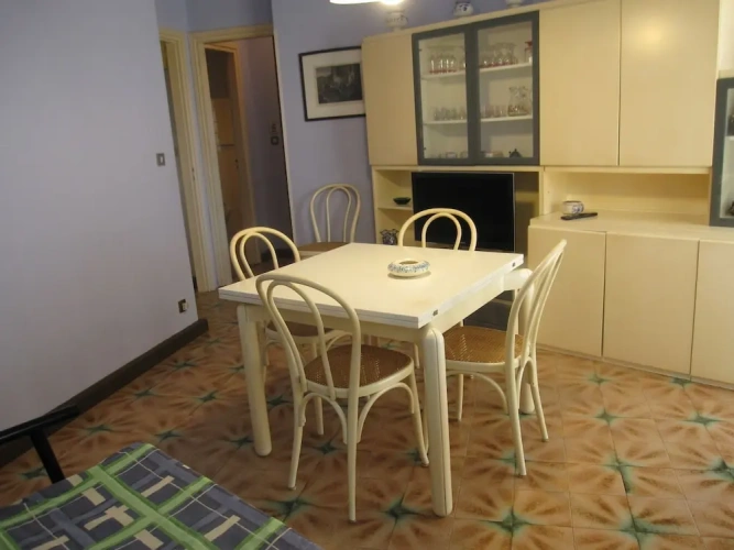 2 Bedrooms Apartment with balcony and with city view