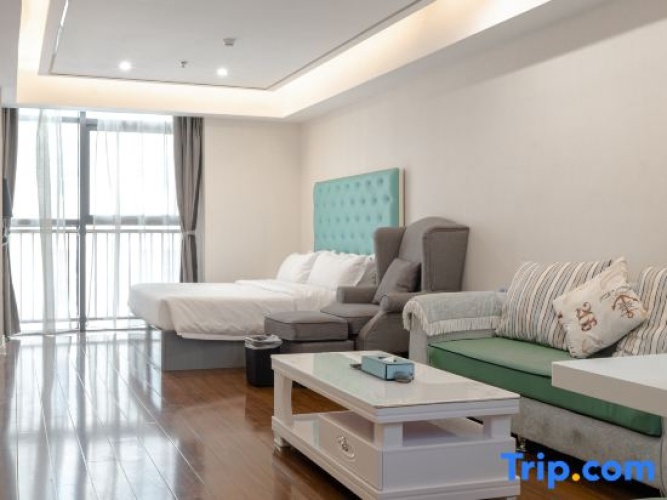Deluxe Quadruple Suite