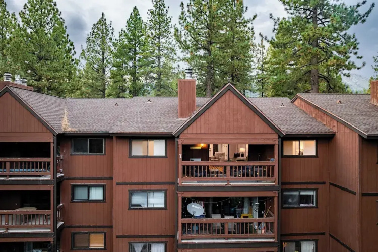 Walk To Lake, Dining+shops 5mins To Ski Resort Incline Paradise By Avantstay - Lake Tahoe