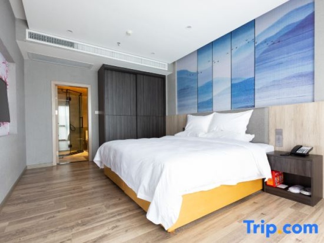 Standard Double Suite