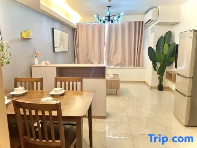 Holiday Sunshine Apartment