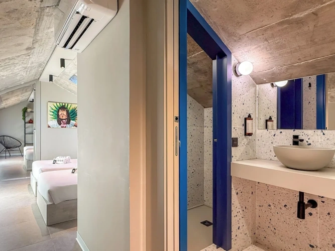 2 Bedrooms Superior Quadruple room