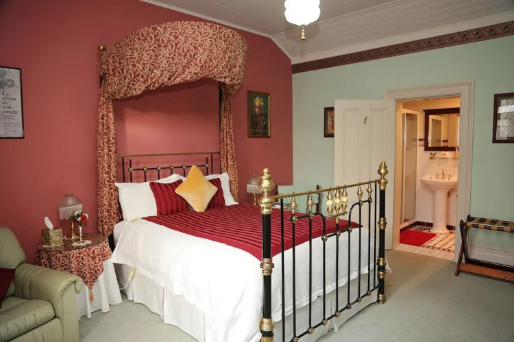 Forgandenny Bed & Breakfast