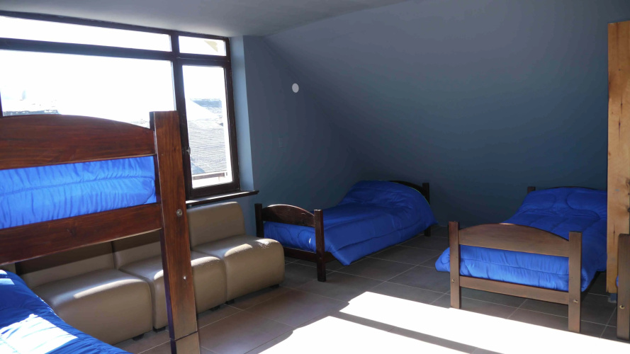 Moving Hostel Travel