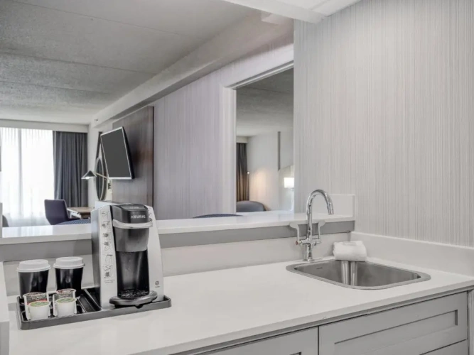 2 Bedrooms Double Suite