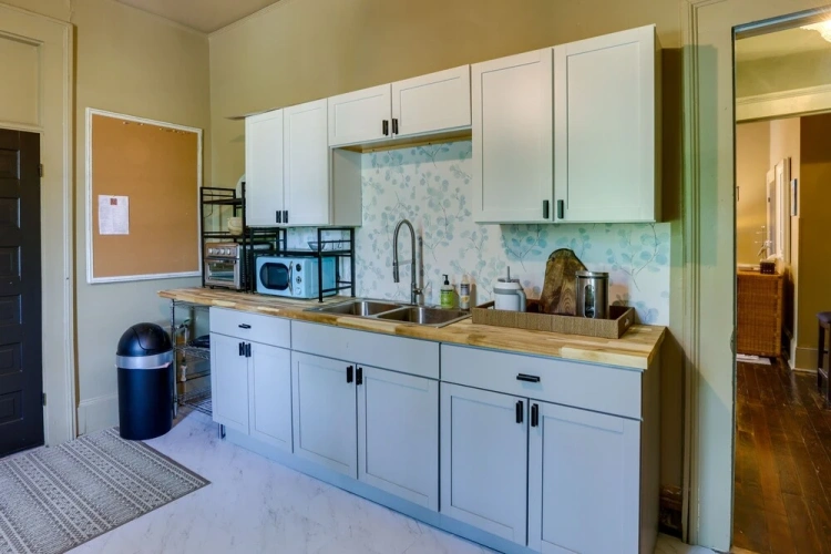 2 Bedrooms Cottage