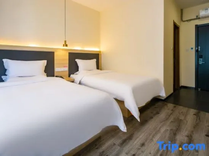 Premier Twin room