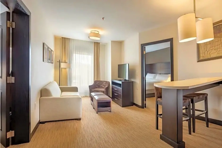 2 Bedrooms Quadruple Suite