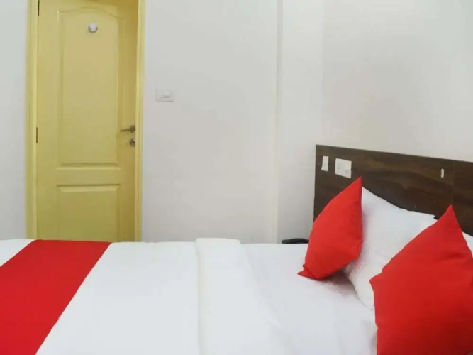 Indu Comforts by OYO Rooms