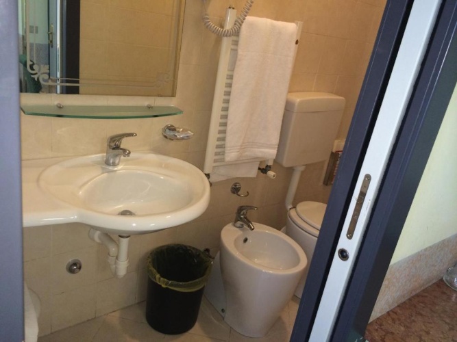 Standard Single room