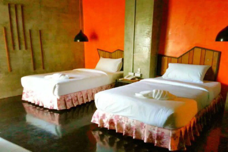 PS Extra Hotel