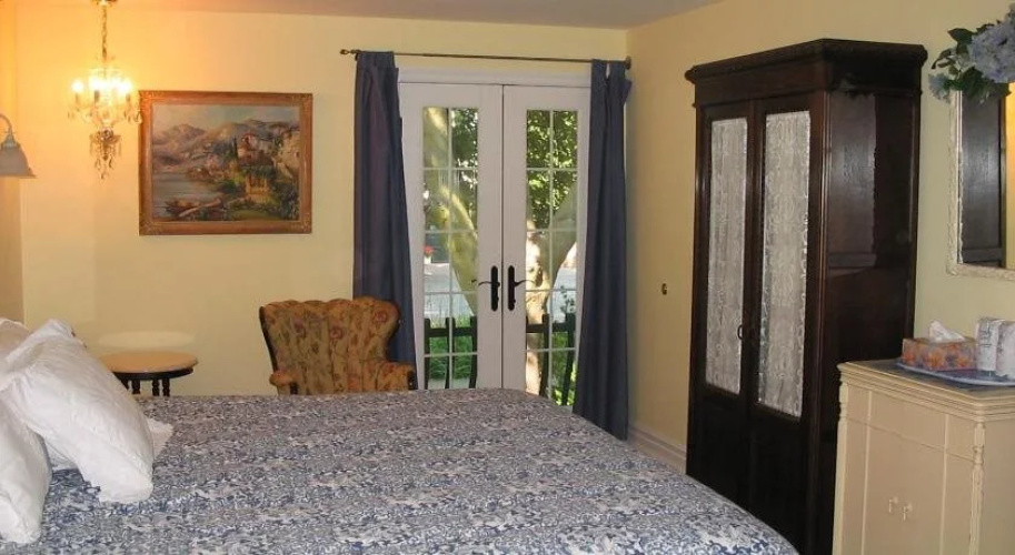 Le Papillon Bed and Breakfast
