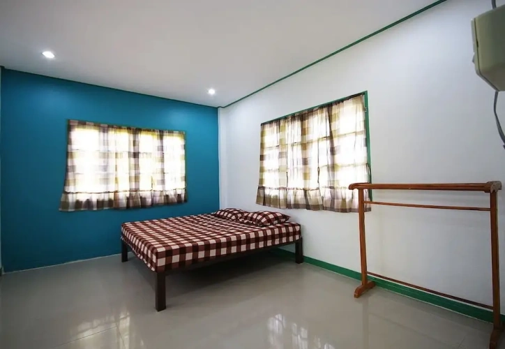 Bed in Dorm