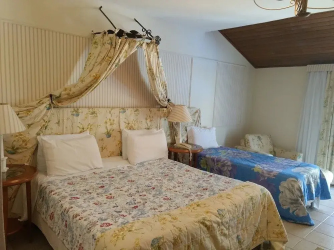 Hotel de Cavaru