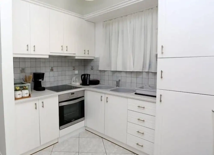 1 Bedroom Apartment with sea view